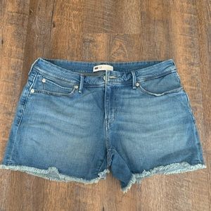 Levi’s cut off Jean shorts